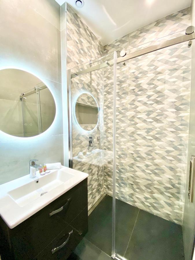 Maxim - Easy Home Booking Nice Exteriör bild